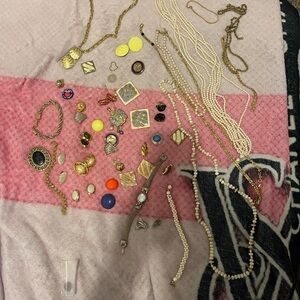 Lot of costume jewelry